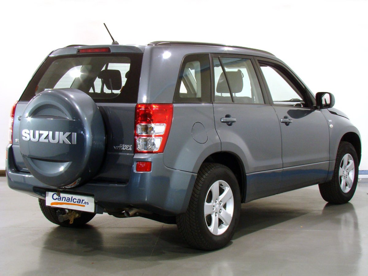 Foto Suzuki Grand Vitara 8