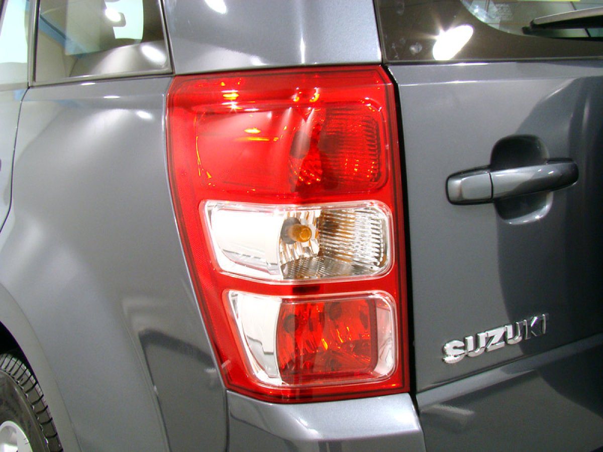 Foto Suzuki Grand Vitara 13