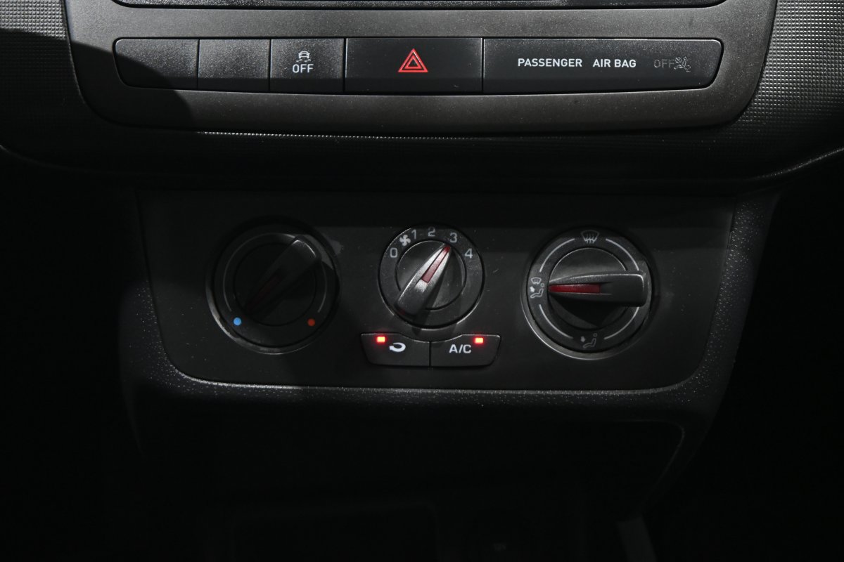 Foto Seat Ibiza 15