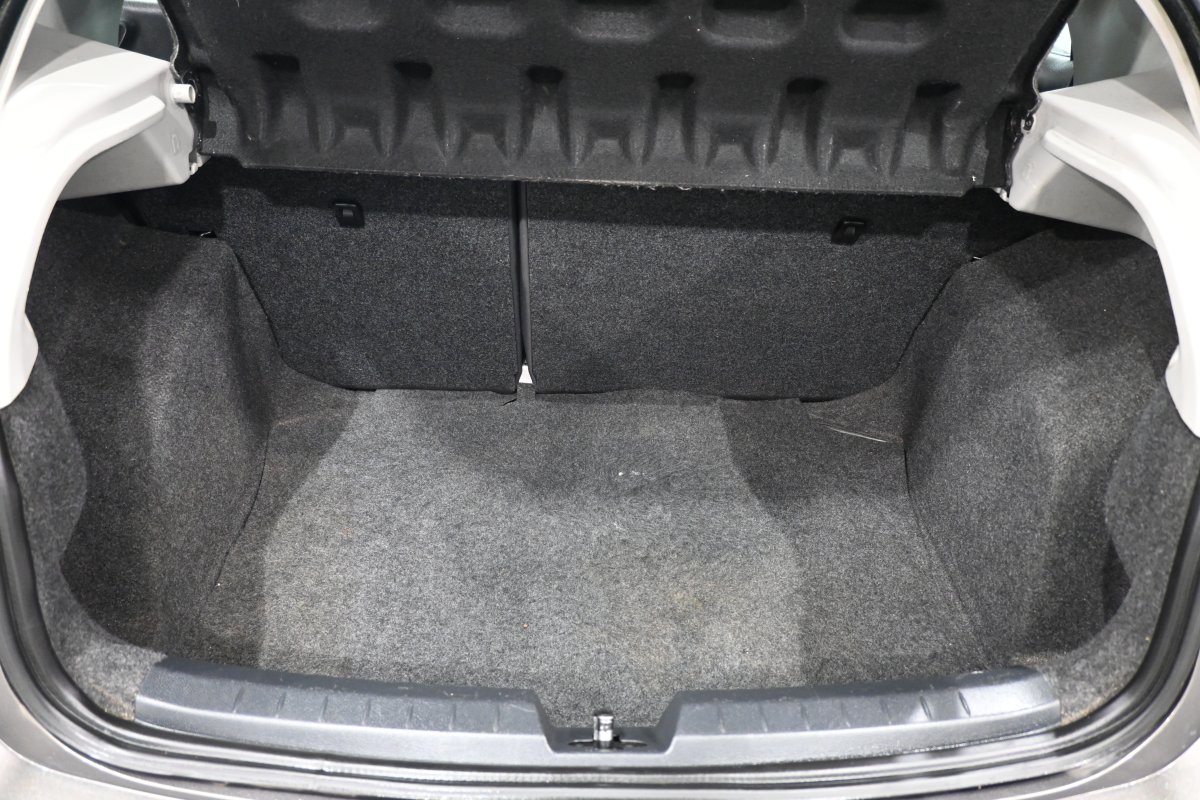 Foto Seat Ibiza 8