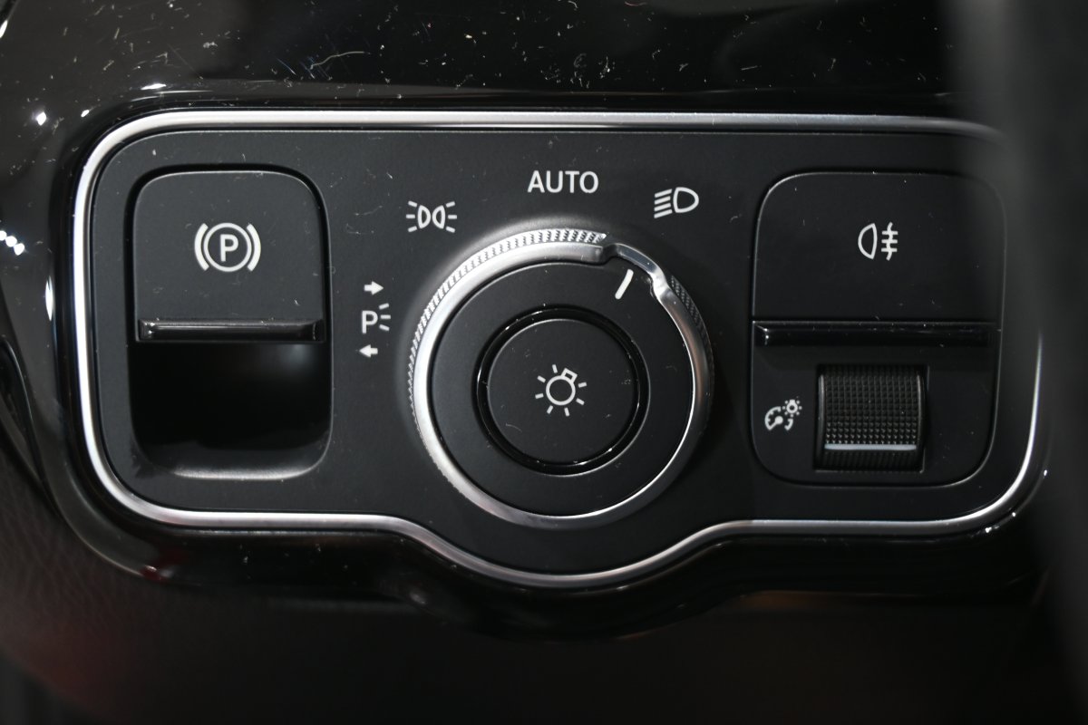 Foto Mercedes-Benz A 27