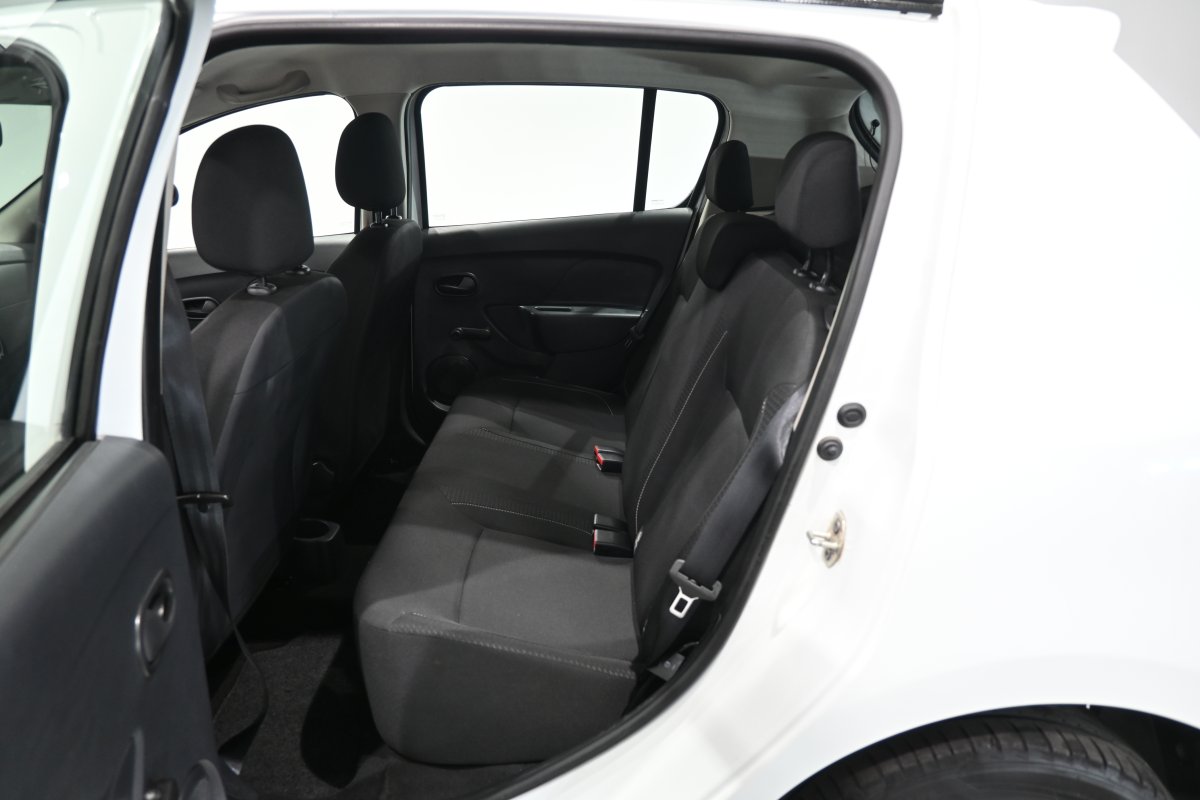 Foto Dacia Sandero 11