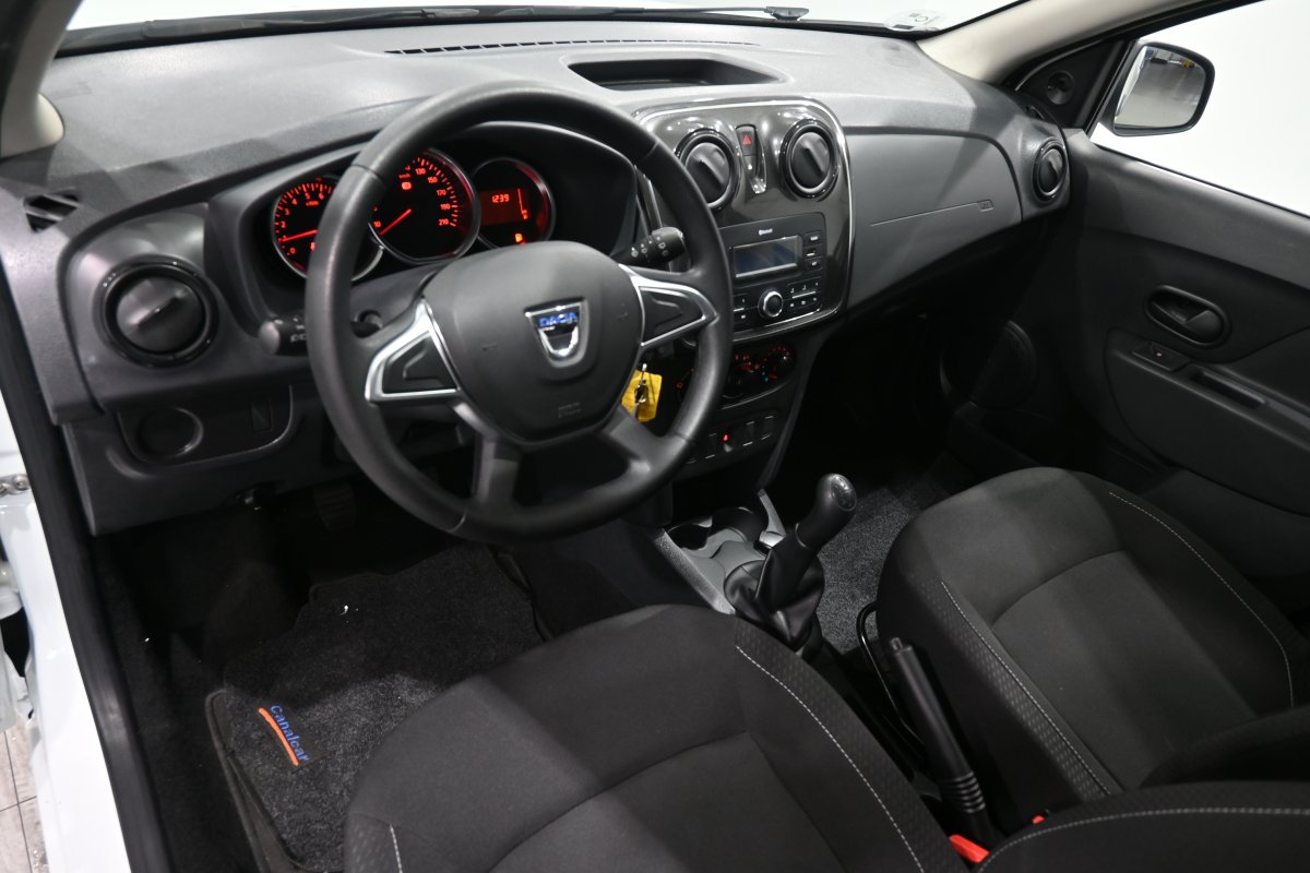 Foto Dacia Sandero 9