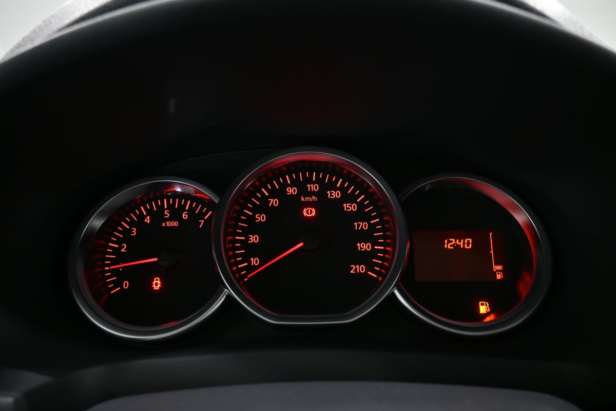 Foto Dacia Sandero 14