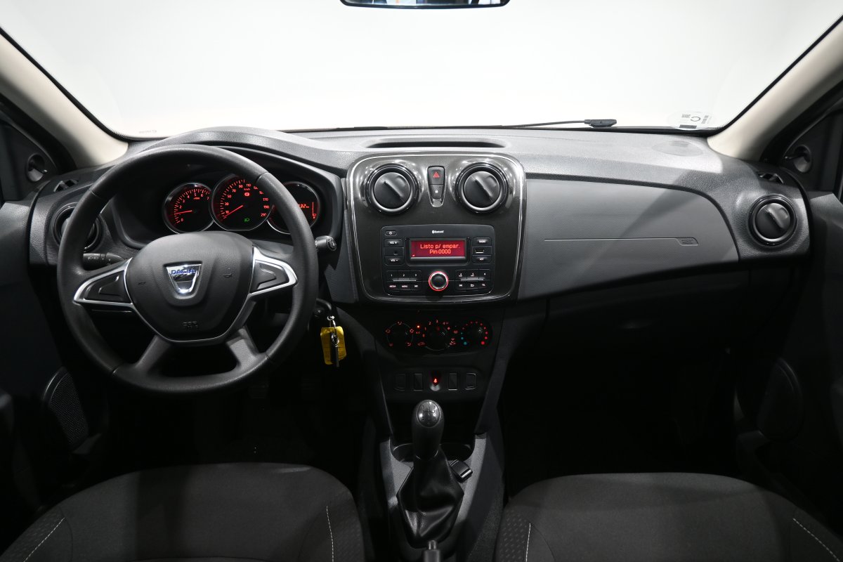 Foto Dacia Sandero 17