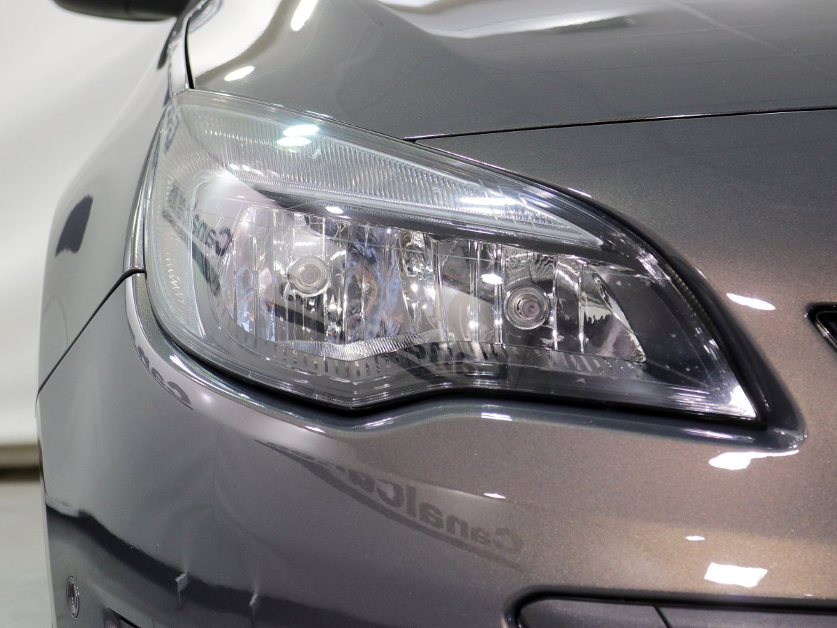 Foto Opel Astra 11