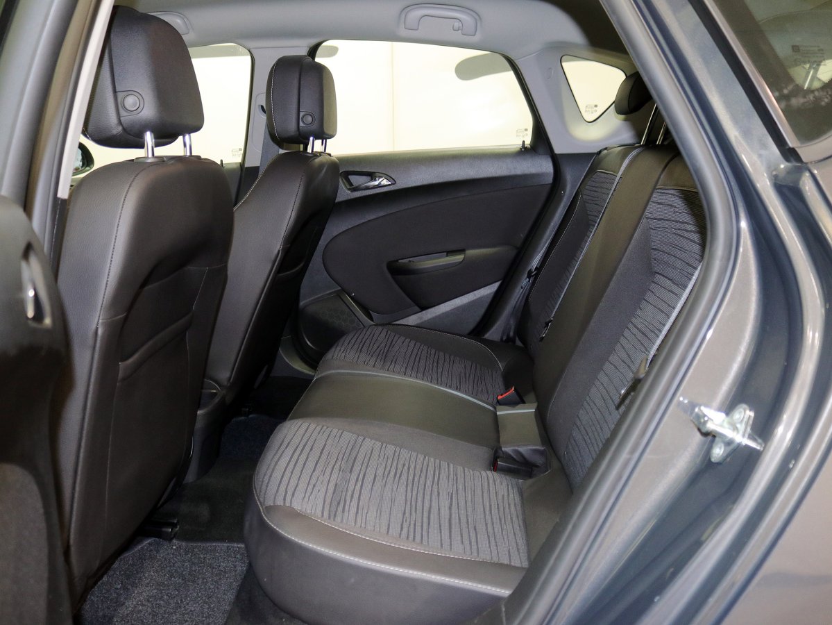 Foto Opel Astra 15