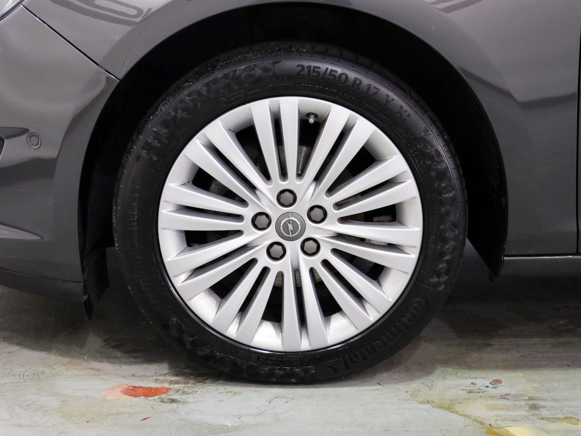 Foto Opel Astra 27