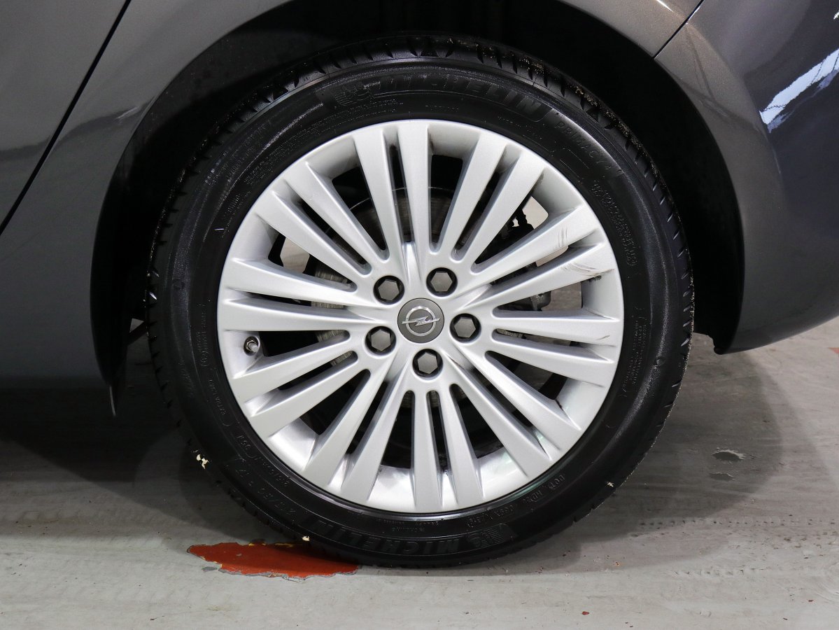 Foto Opel Astra 28