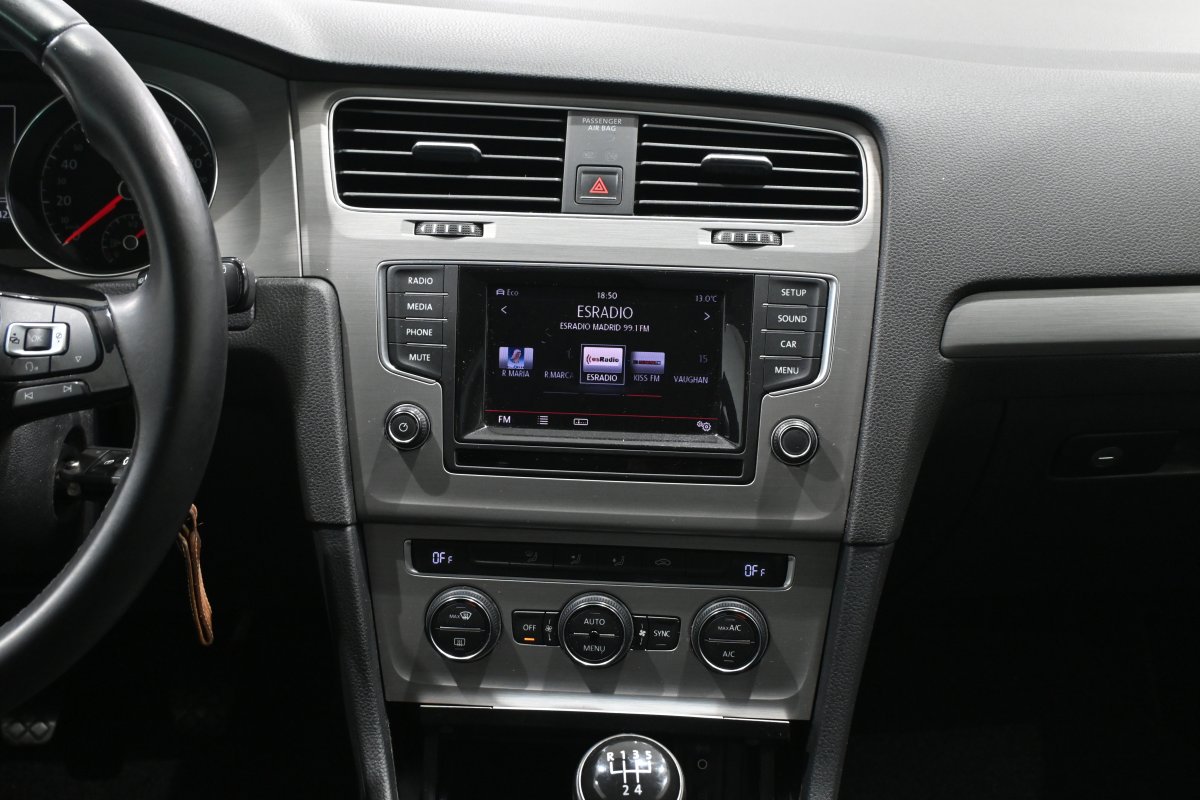 Foto Volkswagen Golf 14