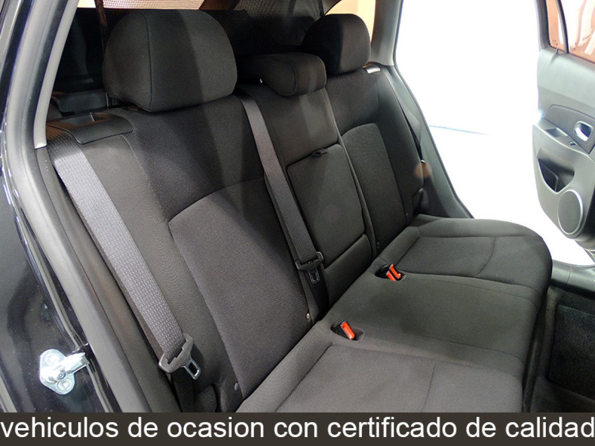 Foto Chevrolet Cruze 19