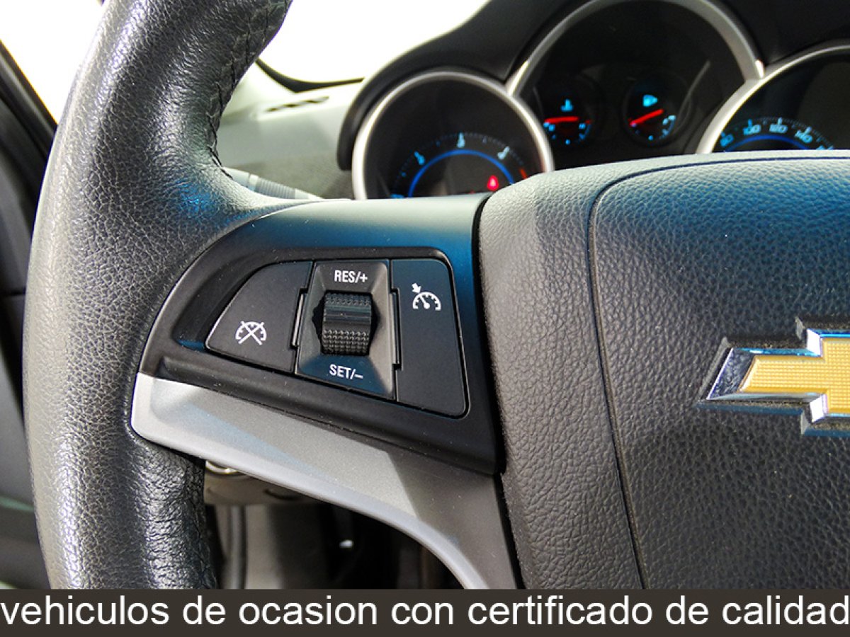 Foto Chevrolet Cruze 22