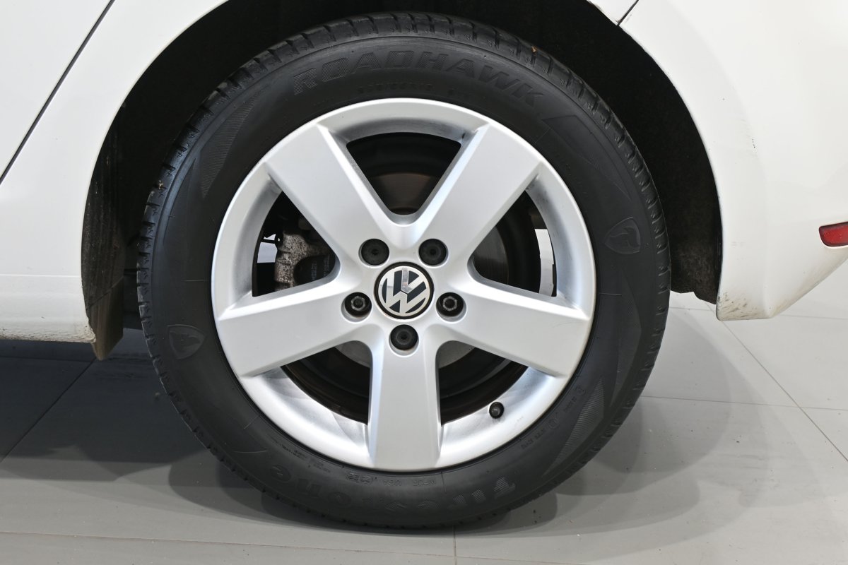 Foto Volkswagen Golf 23