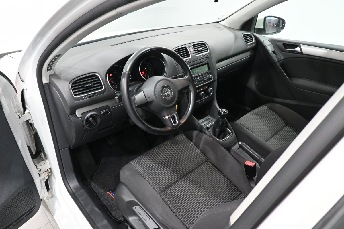 Foto Volkswagen Golf 9