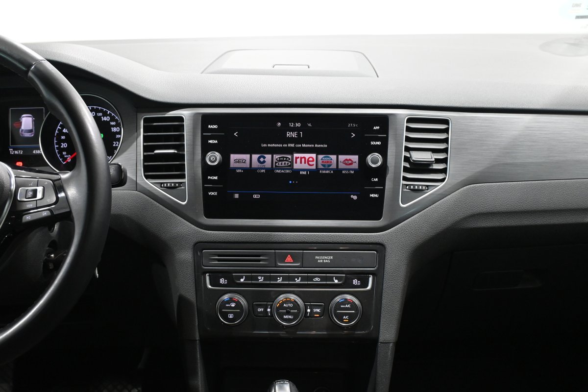 Foto Volkswagen Golf Sportsvan 14