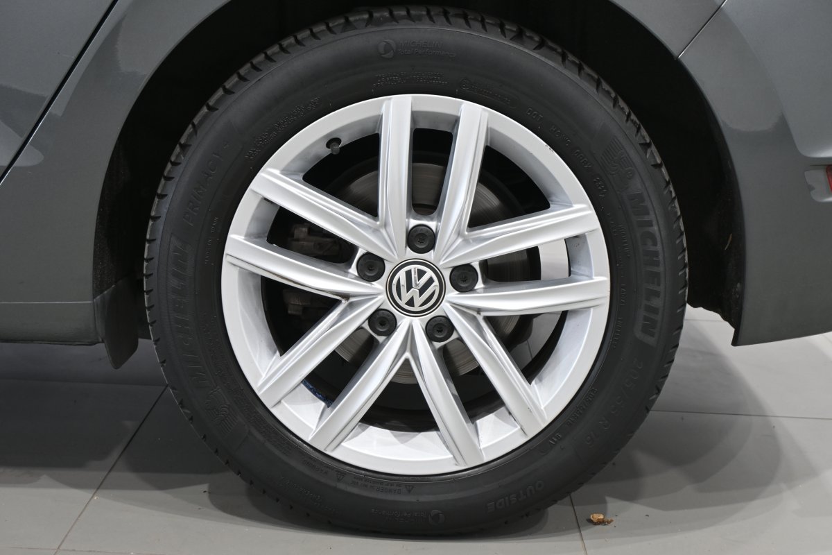 Foto Volkswagen Golf Sportsvan 31