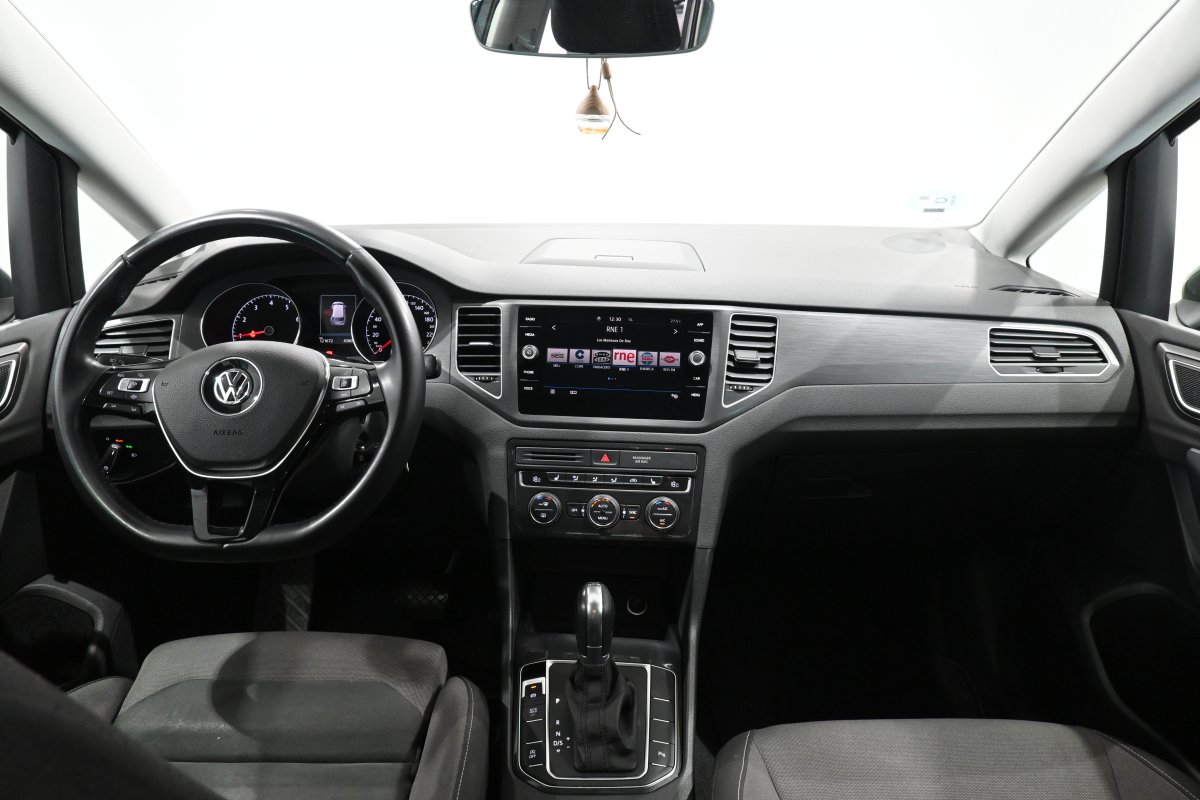 Foto Volkswagen Golf Sportsvan 18