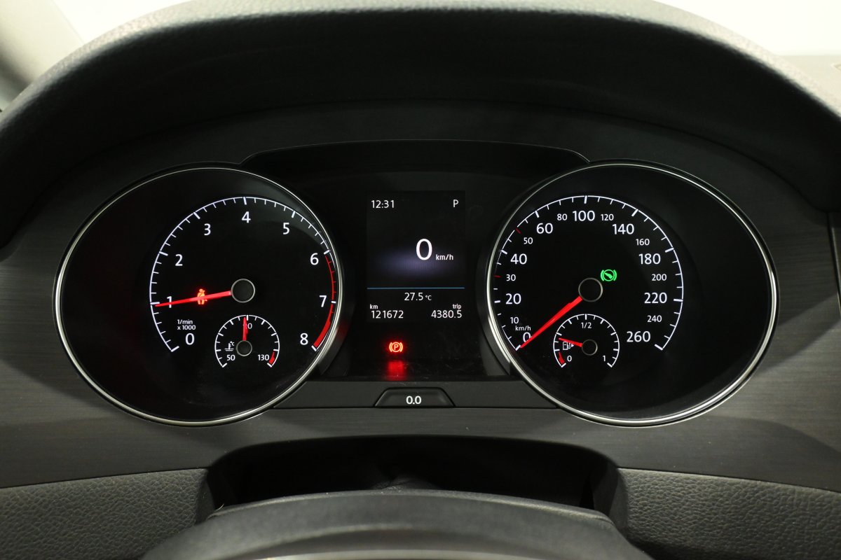 Foto Volkswagen Golf Sportsvan 13