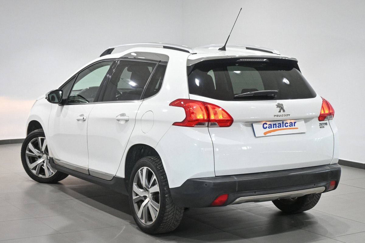 Foto Peugeot 2008 6