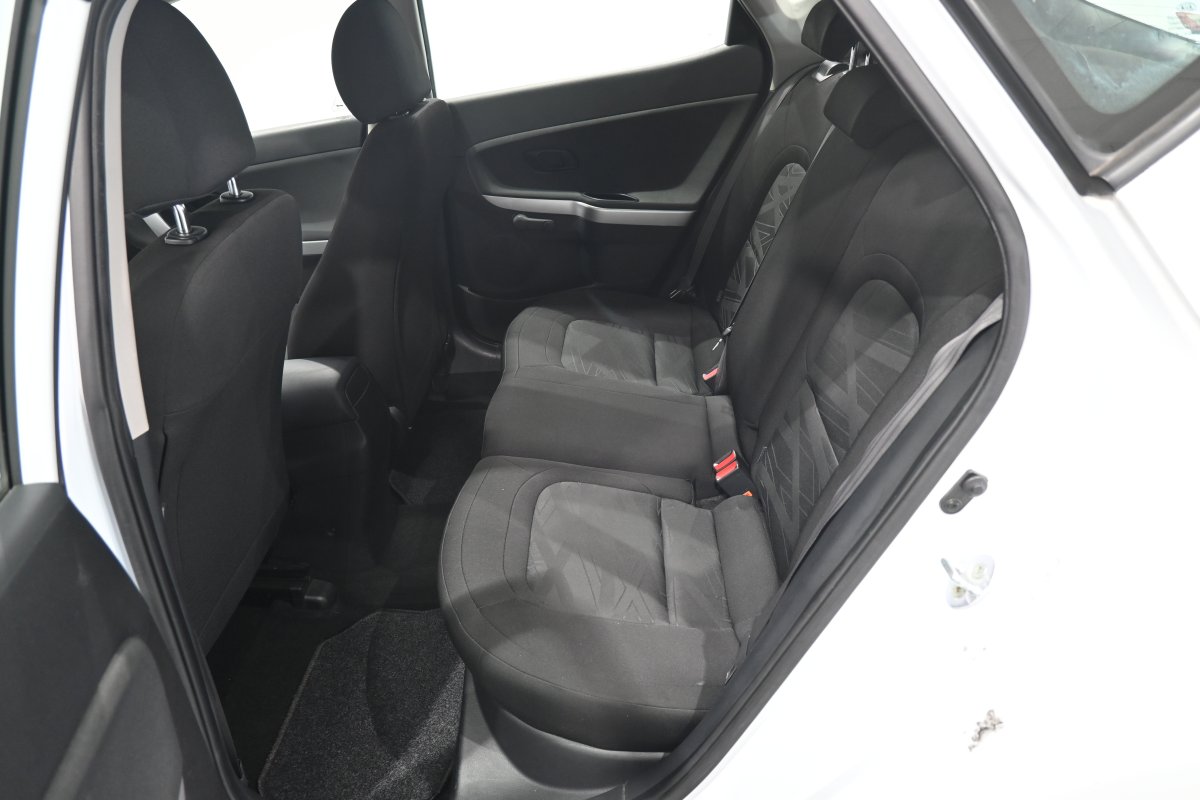 Foto Kia Ceed 11
