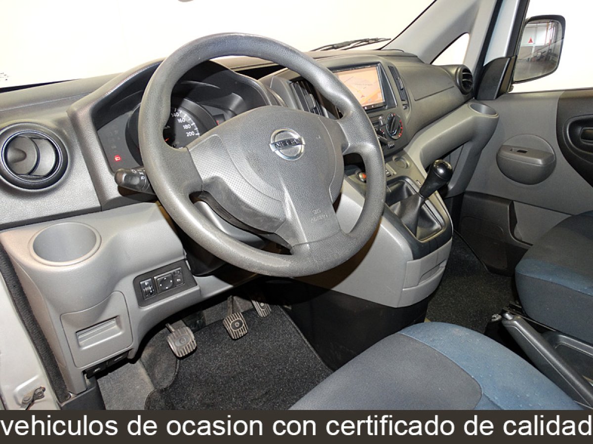 Foto Nissan NV200 14