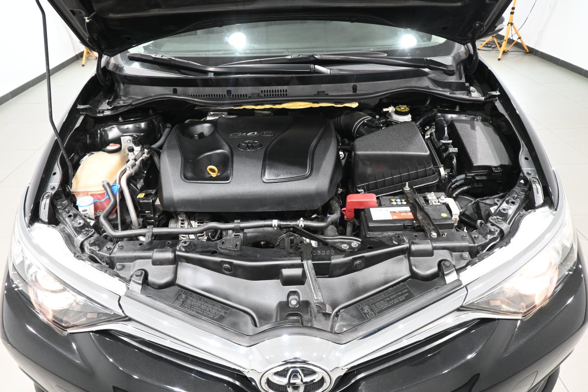 Foto Toyota Auris 7