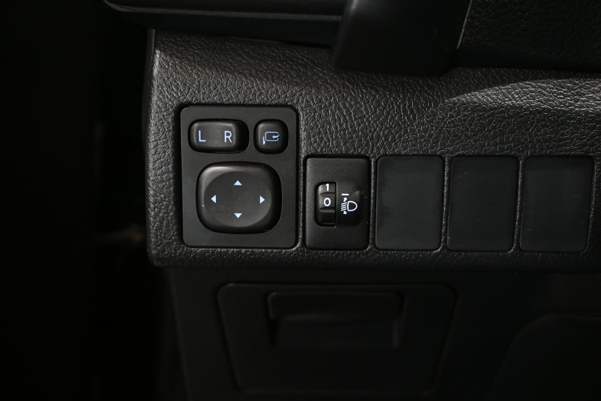 Foto Toyota Auris 26