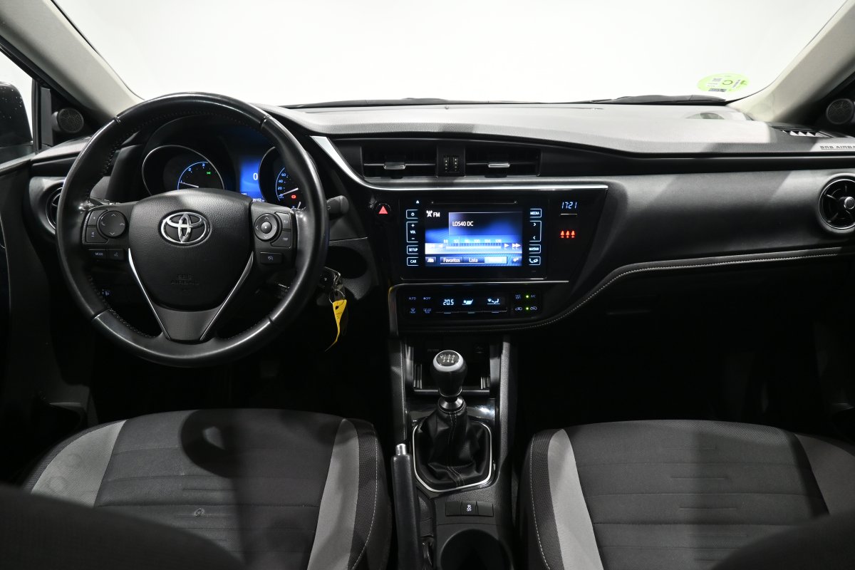 Foto Toyota Auris 18