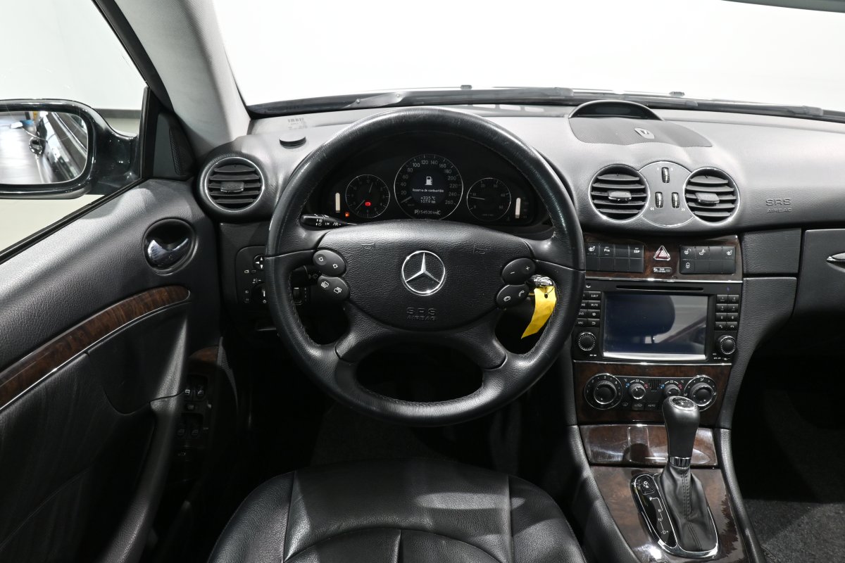 Foto Mercedes-Benz Clase CLK 15