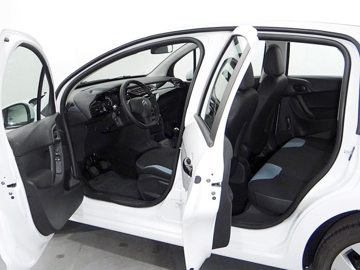 Foto Citroen C3 15