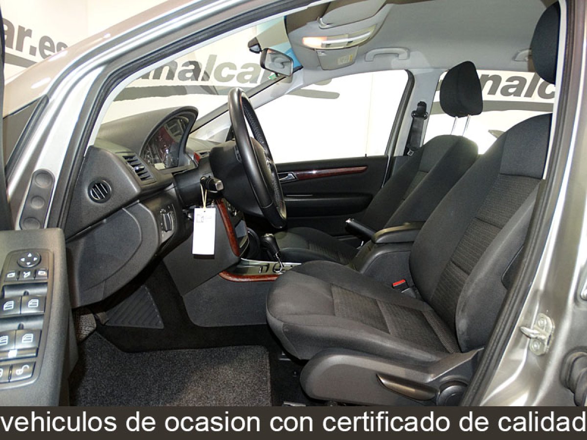 Foto Mercedes-Benz A 180 10