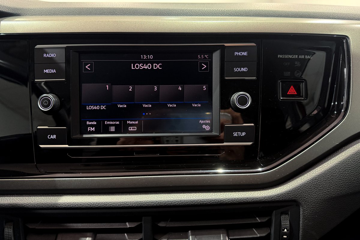 Foto Volkswagen Polo 14