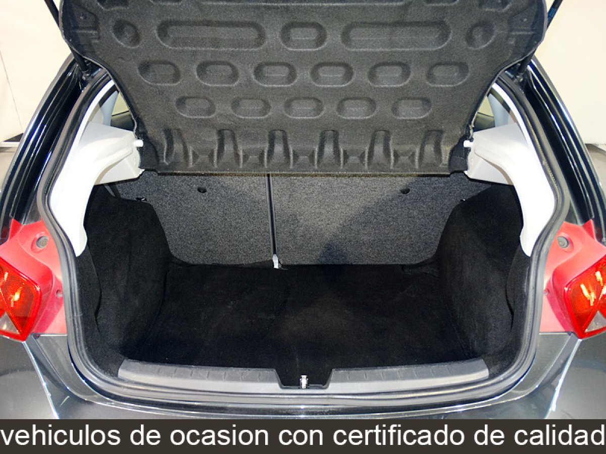 Foto Seat Ibiza 8