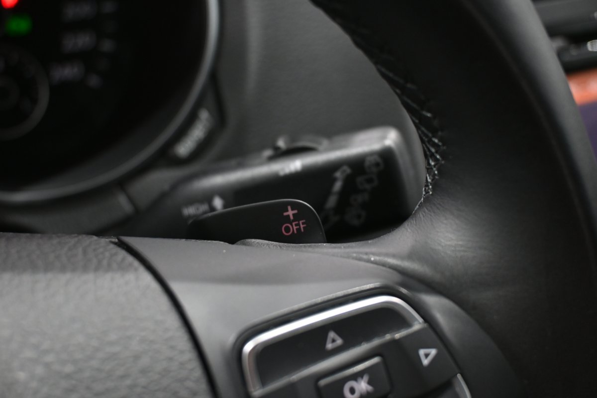 Foto Volkswagen Golf 23