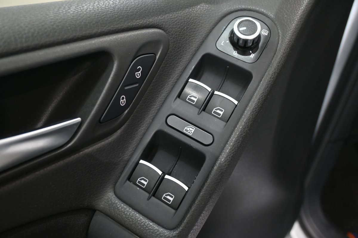 Foto Volkswagen Golf 27