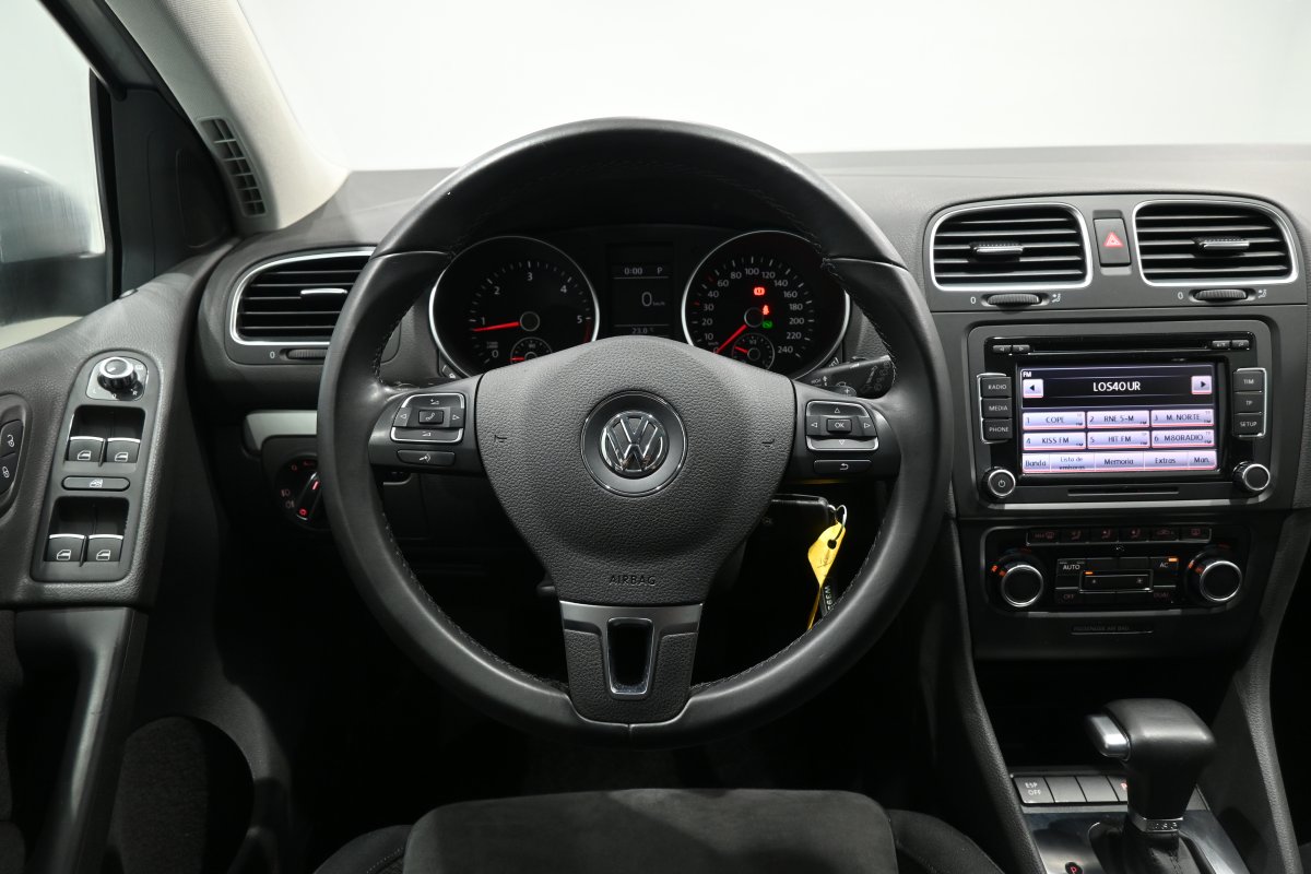 Foto Volkswagen Golf 18