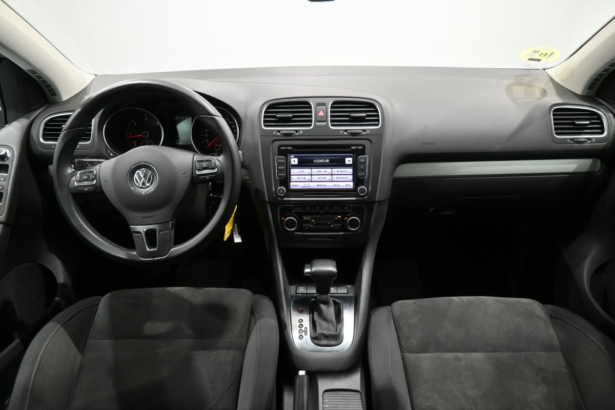 Foto Volkswagen Golf 17