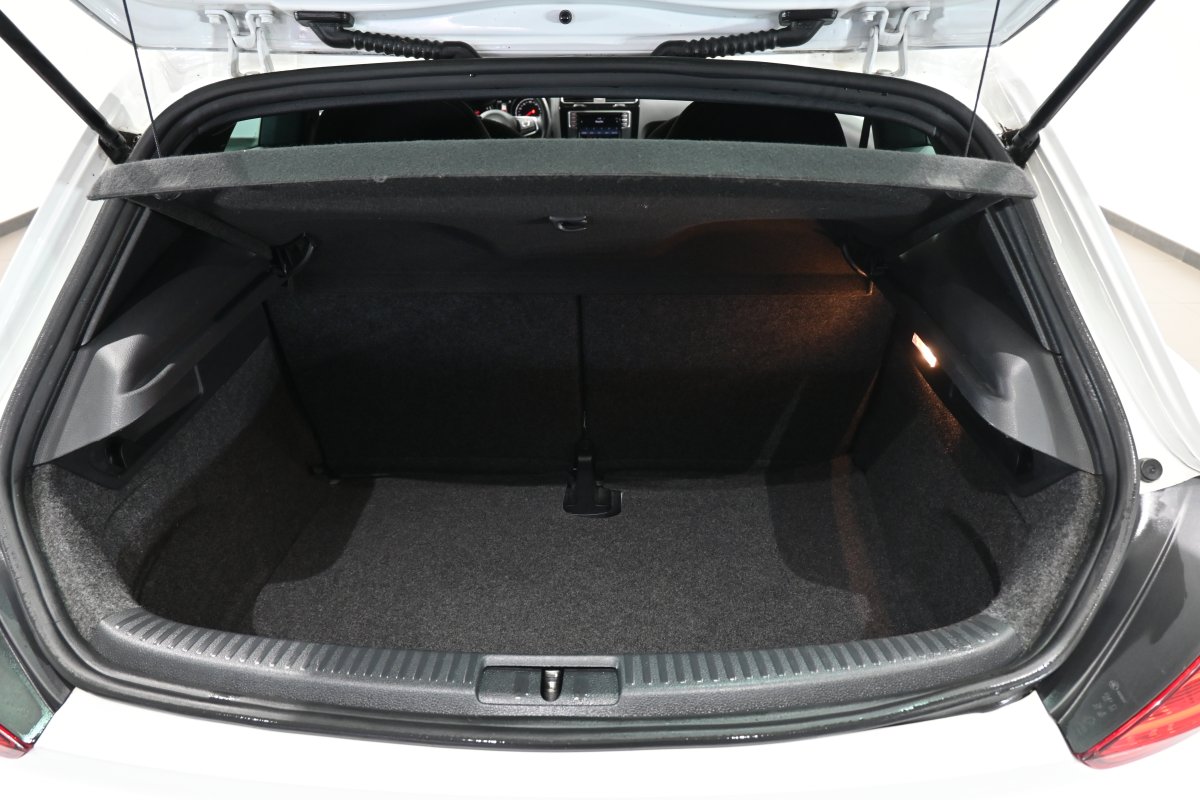 Foto Volkswagen Scirocco 8