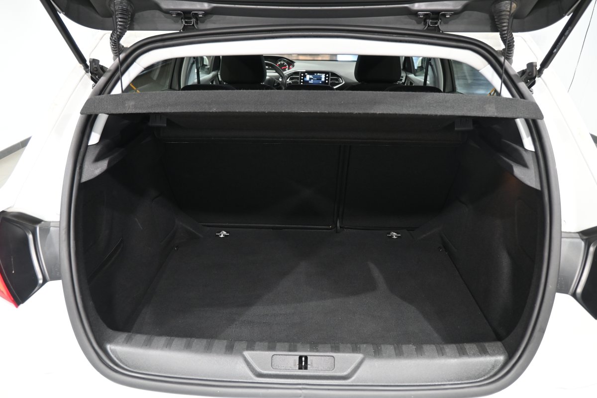 Foto Peugeot 308 8