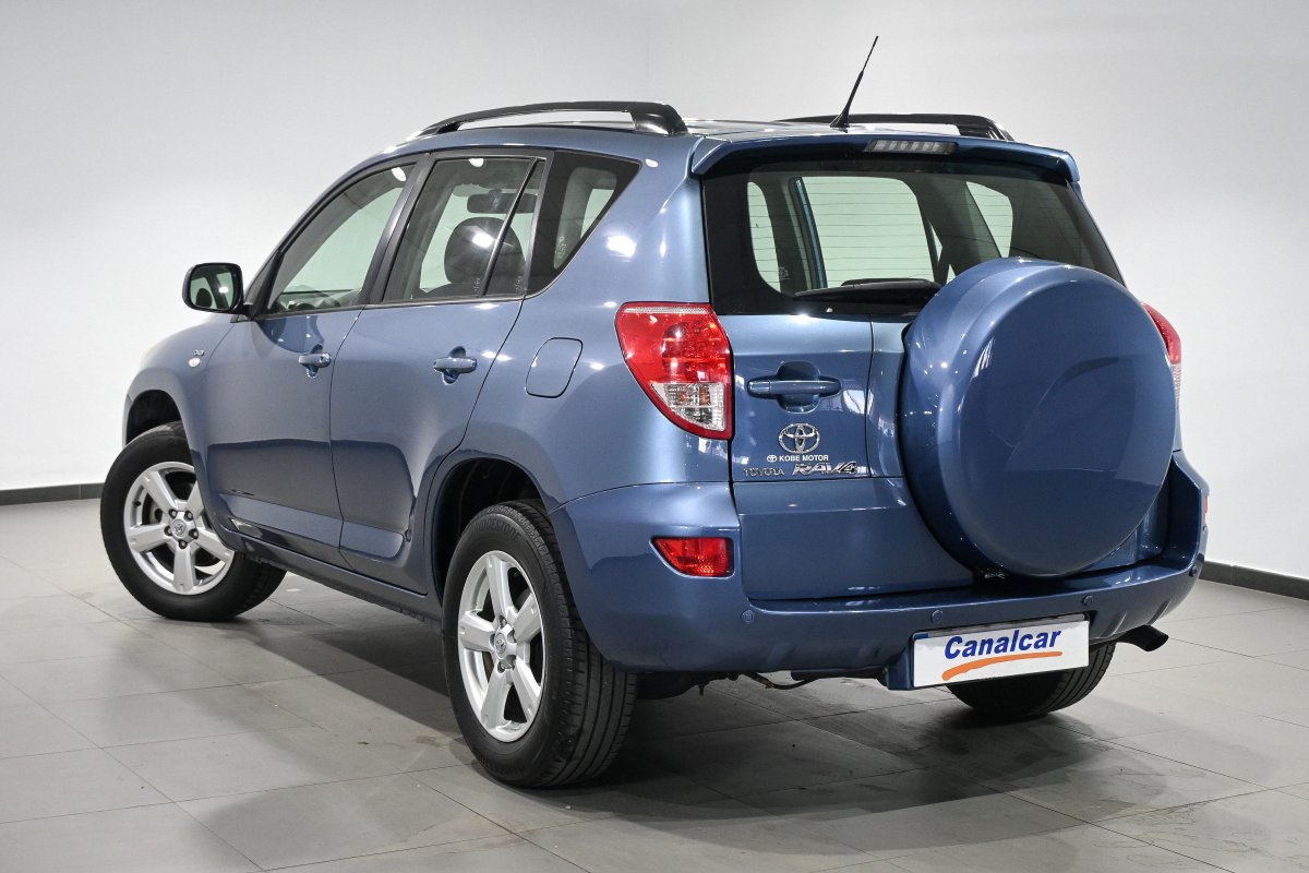 Foto Toyota RAV-4 6