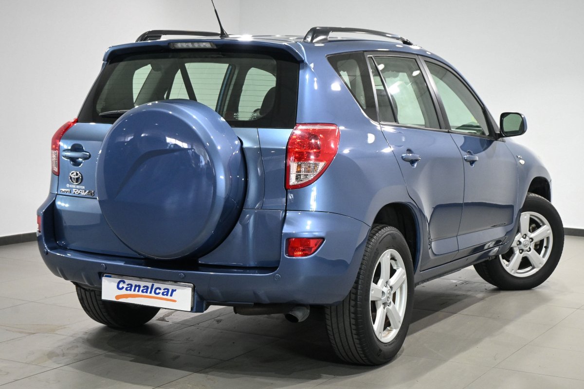 Foto Toyota RAV-4 4