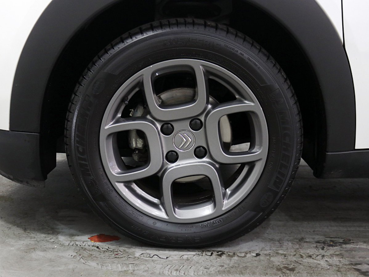 Foto Citroen C4 Cactus 22