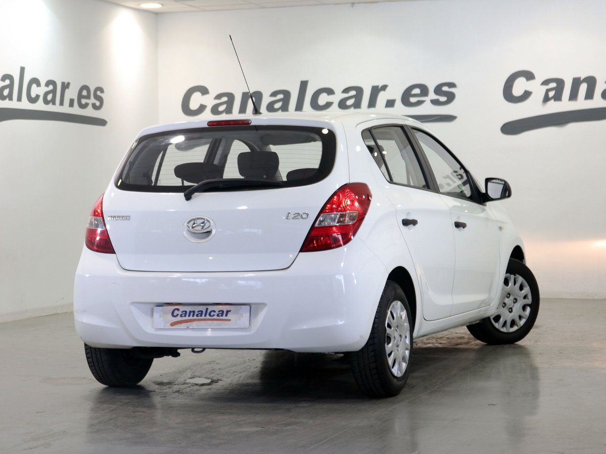 Foto Hyundai i20 4