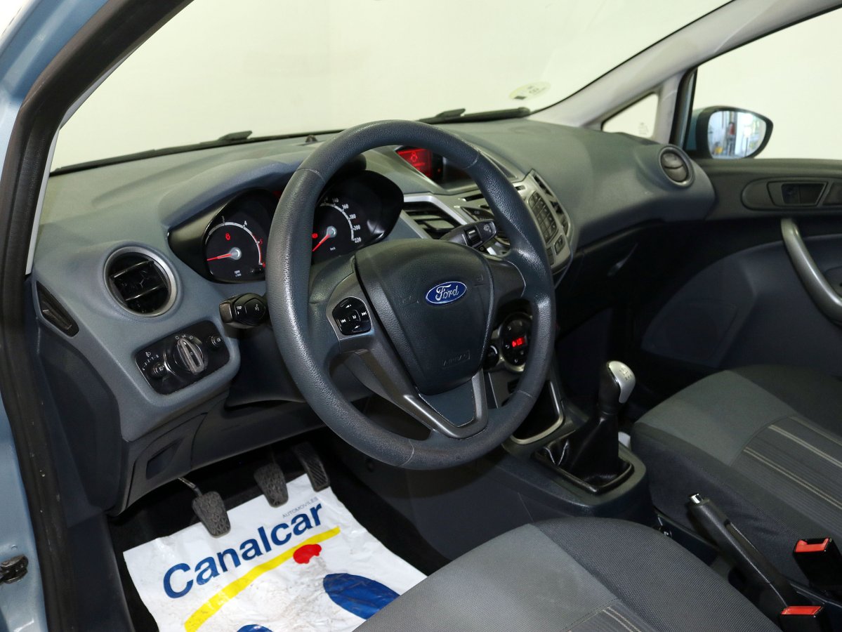Foto Ford Fiesta 13