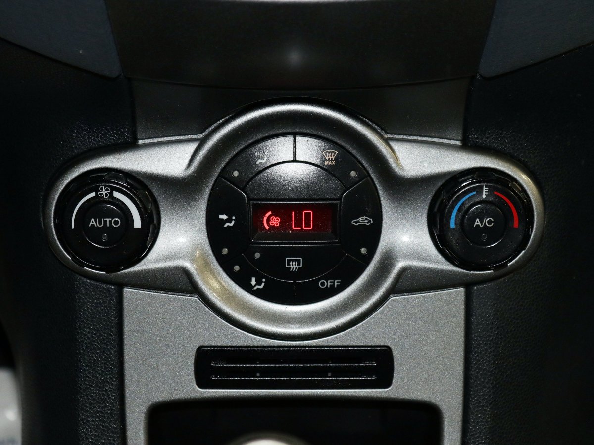 Foto Ford Fiesta 15