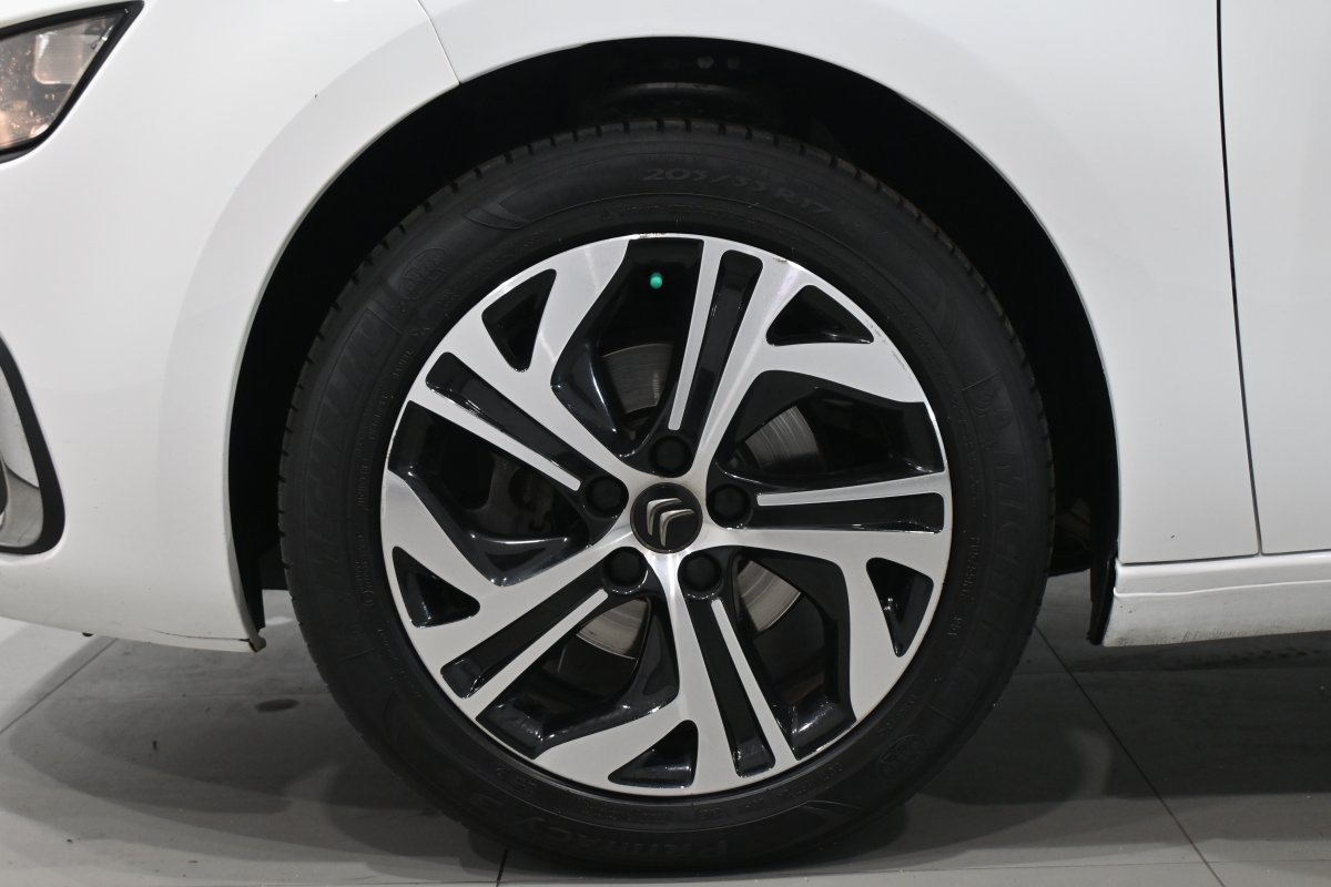 Foto Citroen Grand C4 28