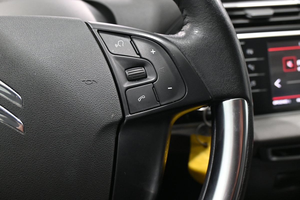 Foto Citroen Grand C4 23