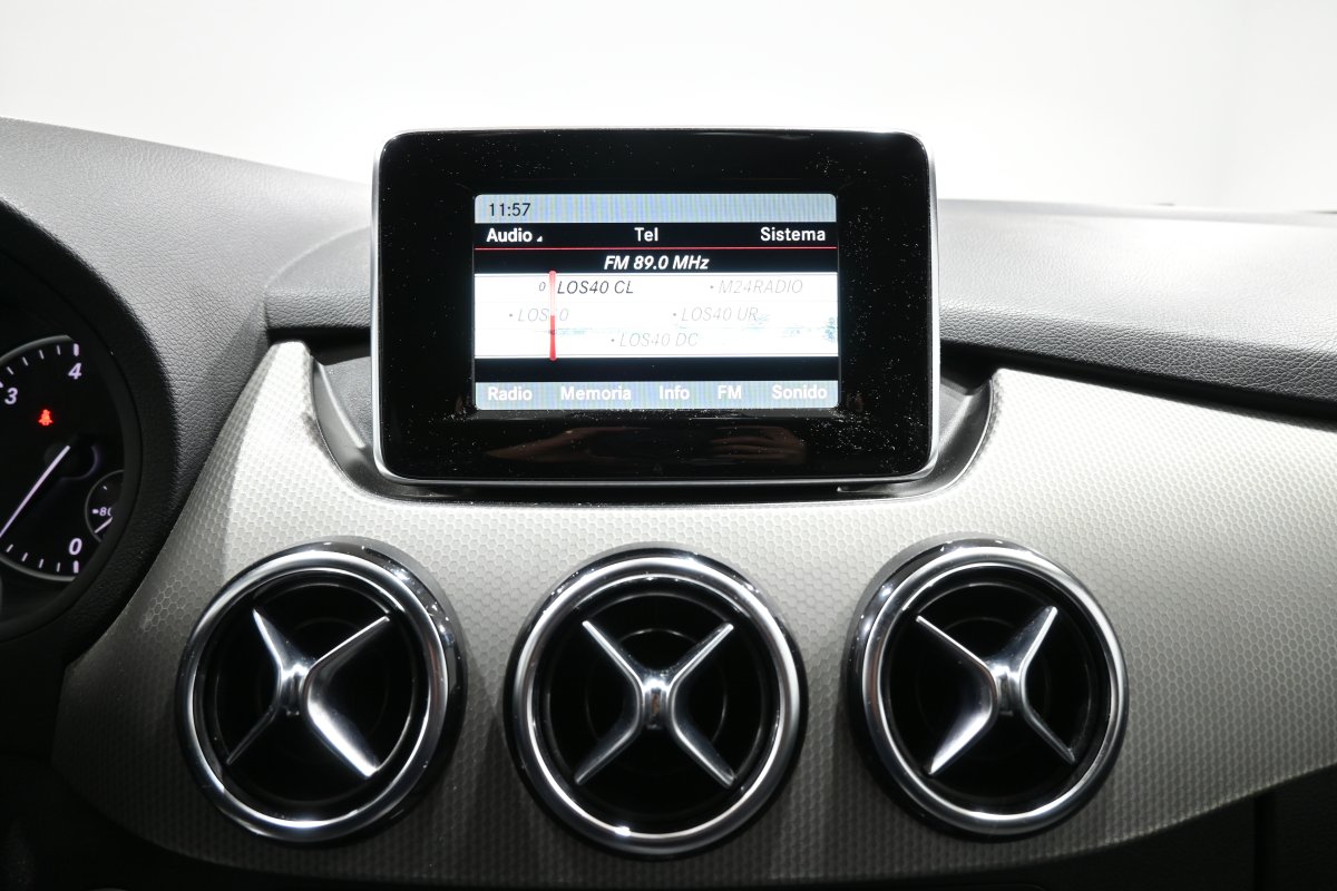 Foto Mercedes-Benz B 16