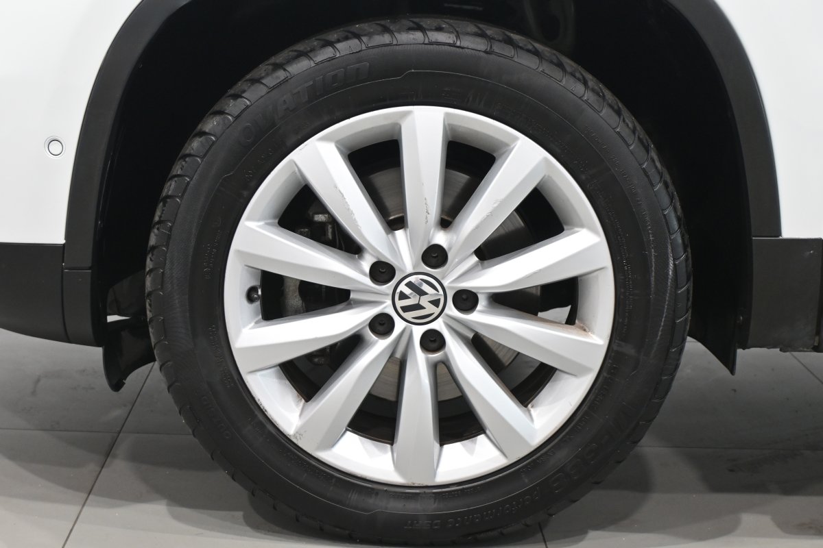 Foto Volkswagen Tiguan 30