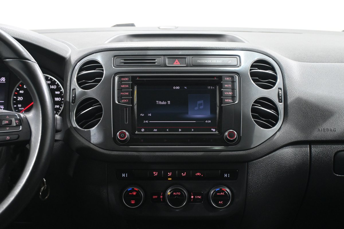 Foto Volkswagen Tiguan 14